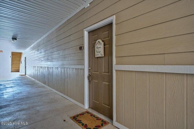 Are you looking for the perfect golf/beach retreat, an on Crow Creek Golf Club in North Carolina - for sale on GolfHomes.com, golf home, golf lot