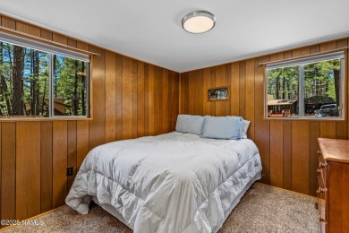 Charming cabin perfect as a secondary home or rental income on Pinewood Country Club in Arizona - for sale on GolfHomes.com, golf home, golf lot