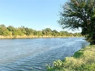 2 Lots included in this property, just across from the Brazos on Horseshoe Bend Country Club in Texas - for sale on GolfHomes.com, golf home, golf lot