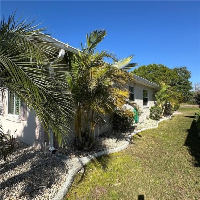 Beautiful St. Thomas model which has 2+den and 2 bath a  single on Caloosa Greens Executive Golf Course in Florida - for sale on GolfHomes.com, golf home, golf lot