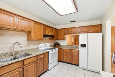 Welcome to this 3 bedroom, 2 bathroom, 2 car garage villa in the on Myerlee Country Club in Florida - for sale on GolfHomes.com, golf home, golf lot