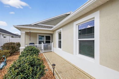 3/2 Winslow Courtyard Villa with PRIVATE WATER VIEW offered on Pennbrooke Fairways in Florida - for sale on GolfHomes.com, golf home, golf lot