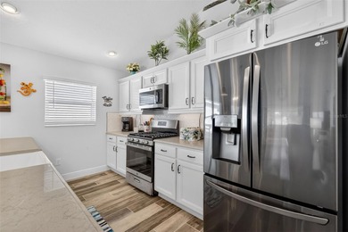 3/2 Winslow Courtyard Villa with PRIVATE WATER VIEW offered on Pennbrooke Fairways in Florida - for sale on GolfHomes.com, golf home, golf lot