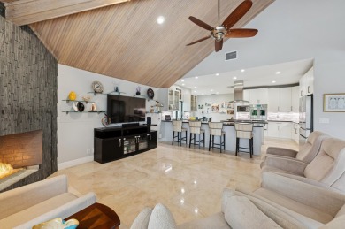 Elegant 4‑Bed, 51/2‑Bath Home in St. Andrews Country on St. Andrews Country Club of Boca Raton in Florida - for sale on GolfHomes.com, golf home, golf lot