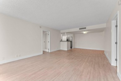 NIicely renovated & freshly painted 2/2 condo in the heart of on North Palm Beach Country Club in Florida - for sale on GolfHomes.com, golf home, golf lot