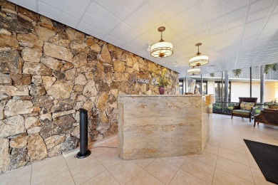 NIicely renovated & freshly painted 2/2 condo in the heart of on North Palm Beach Country Club in Florida - for sale on GolfHomes.com, golf home, golf lot