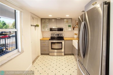 Gorgeous 2/2 condo in a desired golf community of PalmAire - on Palm-Aire Country Club and Resort - Palms in Florida - for sale on GolfHomes.com, golf home, golf lot