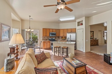 Bright and inviting 2-bedroom, 2-bathroom home with a den on Heritage Highlands At Dove Mountain in Arizona - for sale on GolfHomes.com, golf home, golf lot