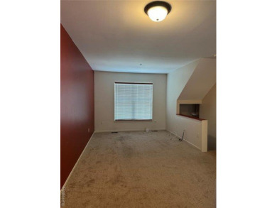 This Beautiful, Move-In-Ready Colonial Townhouse features many on Evergreen Hills Golf Course in Michigan - for sale on GolfHomes.com, golf home, golf lot