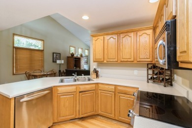 Discover your ideal townhome in Edgewater at Copper Creek in on Copper Creek Golf Course in Iowa - for sale on GolfHomes.com, golf home, golf lot