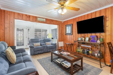This charming 3-bedroom, 2.5-bath coastal retreat is located on Beachwood Golf Club in South Carolina - for sale on GolfHomes.com, golf home, golf lot