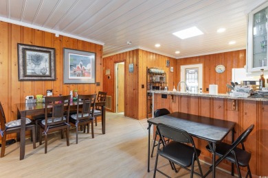 This charming 3-bedroom, 2.5-bath coastal retreat is located on Beachwood Golf Club in South Carolina - for sale on GolfHomes.com, golf home, golf lot