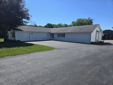 This Historic Farm is well known as the premier Barnhart Sport on Mulberry Hills Country Club in Michigan - for sale on GolfHomes.com, golf home, golf lot