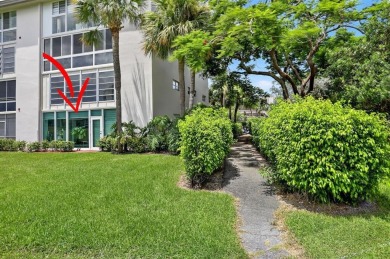 EXQUISITE 1ST FLOOR CORNER IN SOUGHT AFTER ARUBA VILLAGE ON THE on Wynmoor Golf Course in Florida - for sale on GolfHomes.com, golf home, golf lot
