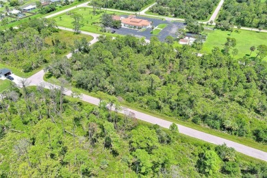 Exclusively presented by Sunland Real Estate: Fantastic on Sabal Trace Golf and Country Club in Florida - for sale on GolfHomes.com, golf home, golf lot