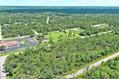 Exclusively presented by Sunland Real Estate: Fantastic on Sabal Trace Golf and Country Club in Florida - for sale on GolfHomes.com, golf home, golf lot