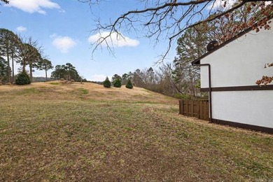 WOW! This townhome has been completely updated with quality and on DeSoto Golf Course in Arkansas - for sale on GolfHomes.com, golf home, golf lot
