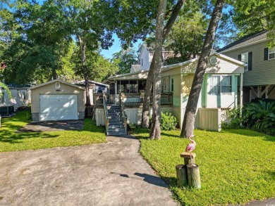 Discover the perfect blend of comfort, convenience, and coastal on Prestwick Country Club in South Carolina - for sale on GolfHomes.com, golf home, golf lot
