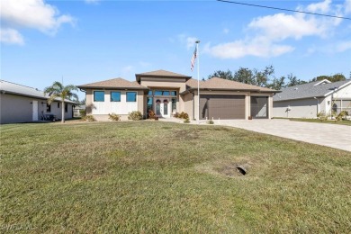 Welcome to this stunning, custom-built DM Dean Home in the on Kingsway Country Club in Florida - for sale on GolfHomes.com, golf home, golf lot