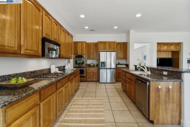 ?Beautifully-maintained?, single-story home offering a rare on Brentwood Golf Club in California - for sale on GolfHomes.com, golf home, golf lot