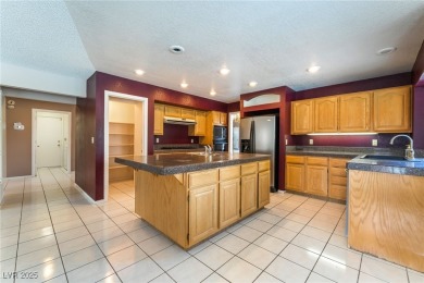 Stunning 4-Bedroom Home with Golf Course Views in Boulder City on Boulder City Municipal Golf Course in Nevada - for sale on GolfHomes.com, golf home, golf lot