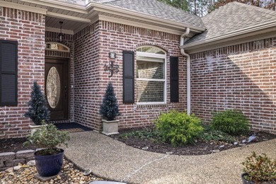 Modern Elegance on Ponce De Leon Golf Course. Experience on Ponce De Leon Golf Course in Arkansas - for sale on GolfHomes.com, golf home, golf lot