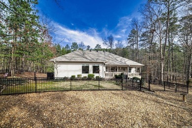 Modern Elegance on Ponce De Leon Golf Course. Experience on Ponce De Leon Golf Course in Arkansas - for sale on GolfHomes.com, golf home, golf lot