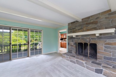 Lovingly maintained 2BR/2BA home with bonus room and extra-large on Mill Creek Country Club in North Carolina - for sale on GolfHomes.com, golf home, golf lot