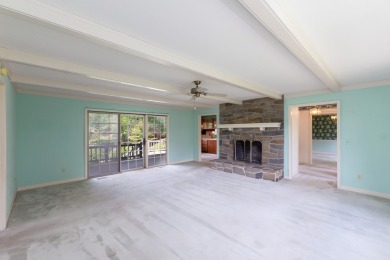 Lovingly maintained 2BR/2BA home with bonus room and extra-large on Mill Creek Country Club in North Carolina - for sale on GolfHomes.com, golf home, golf lot