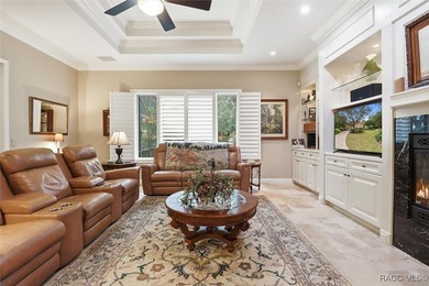 Stunning Golf-Course Pool Home in Black Diamond Ranch Situated on Black Diamond Ranch Golf Course in Florida - for sale on GolfHomes.com, golf home, golf lot