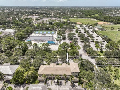 Look no further! This charming 2 bedroom, 2 bath Antigua on Abacoa Golf Club in Florida - for sale on GolfHomes.com, golf home, golf lot