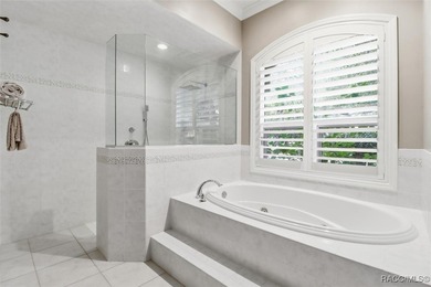 Stunning Golf-Course Pool Home in Black Diamond Ranch Situated on Black Diamond Ranch Golf Course in Florida - for sale on GolfHomes.com, golf home, golf lot