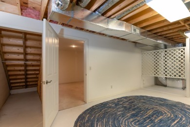Lovingly maintained 2BR/2BA home with bonus room and extra-large on Mill Creek Country Club in North Carolina - for sale on GolfHomes.com, golf home, golf lot