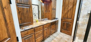 Quiet Elegance at Cherokee Springs Golf Course

Discover the on Cherry Springs Golf Club in Oklahoma - for sale on GolfHomes.com, golf home, golf lot