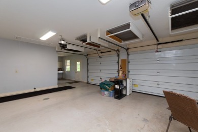 Lovingly maintained 2BR/2BA home with bonus room and extra-large on Mill Creek Country Club in North Carolina - for sale on GolfHomes.com, golf home, golf lot