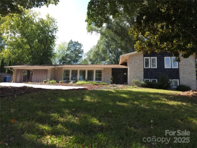 This beautiful move in ready 5 bedroom home is waiting for you on  in North Carolina - for sale on GolfHomes.com, golf home, golf lot
