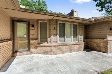 Wonderful home in the Somerset Subdivision! Well-maintained home on Bella Vista Country Club and Golf Course in Arkansas - for sale on GolfHomes.com, golf home, golf lot