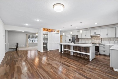 Great opportunity Multi-level house with rooms for everyone! 5 on Manitou Ridge Golf Course in Minnesota - for sale on GolfHomes.com, golf home, golf lot