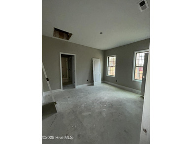 Beautiful 3 bedroom 2.5 bath Ranch home WITH finished bonus on Deercroft Golf and Country Club in North Carolina - for sale on GolfHomes.com, golf home, golf lot