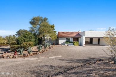 Check out this beautiful fully furnished Lazy Fox Villa. This is on Wickenburg Country Club in Arizona - for sale on GolfHomes.com, golf home, golf lot