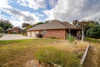 This stunning property in highly desired Pecan Plantation was on Pecan Plantation Country Club in Texas - for sale on GolfHomes.com, golf home, golf lot