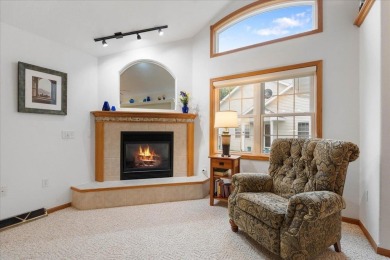 Beautifully updated and spacious condo with lots of windows & on Columbus Country Club in Wisconsin - for sale on GolfHomes.com, golf home, golf lot