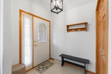Beautifully updated and spacious condo with lots of windows & on Columbus Country Club in Wisconsin - for sale on GolfHomes.com, golf home, golf lot