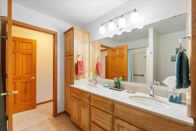 Beautifully updated and spacious condo with lots of windows & on Columbus Country Club in Wisconsin - for sale on GolfHomes.com, golf home, golf lot