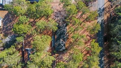 ***Motivated Seller*** Discover the perfect blend of comfort and on Minnesott Golf and Country Club in North Carolina - for sale on GolfHomes.com, golf home, golf lot