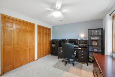 Beautifully updated and spacious condo with lots of windows & on Columbus Country Club in Wisconsin - for sale on GolfHomes.com, golf home, golf lot