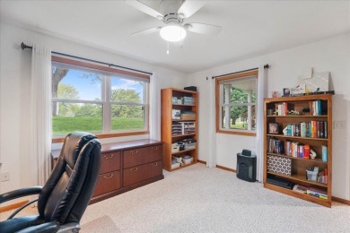 Beautifully updated and spacious condo with lots of windows & on Columbus Country Club in Wisconsin - for sale on GolfHomes.com, golf home, golf lot