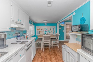 Do you want to live on VACATION full time or have a fabulous on Prestwick Country Club in South Carolina - for sale on GolfHomes.com, golf home, golf lot
