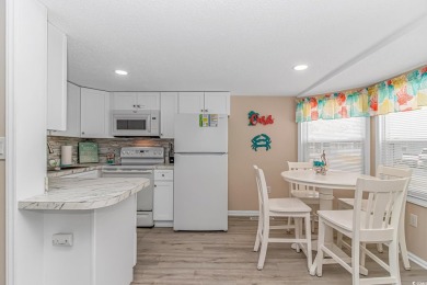 Do you want to live on VACATION full time or have a fabulous on Prestwick Country Club in South Carolina - for sale on GolfHomes.com, golf home, golf lot