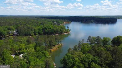This beautifully remodeled 4 bed, 2 bath home in the Turtle Cove on Turtle Cove Golf Course in Georgia - for sale on GolfHomes.com, golf home, golf lot